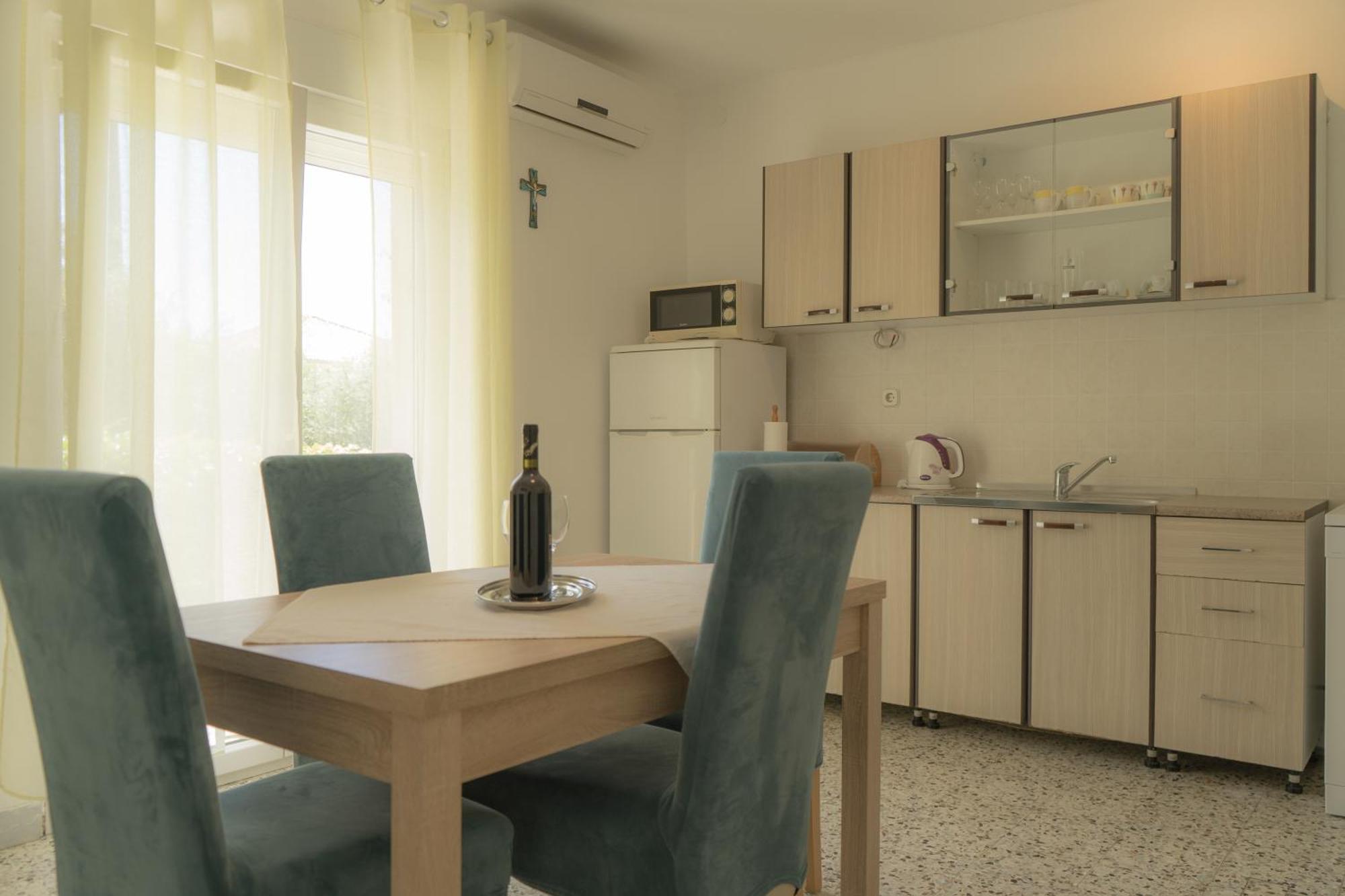 Apartment Gloria Kaštela エクステリア 写真