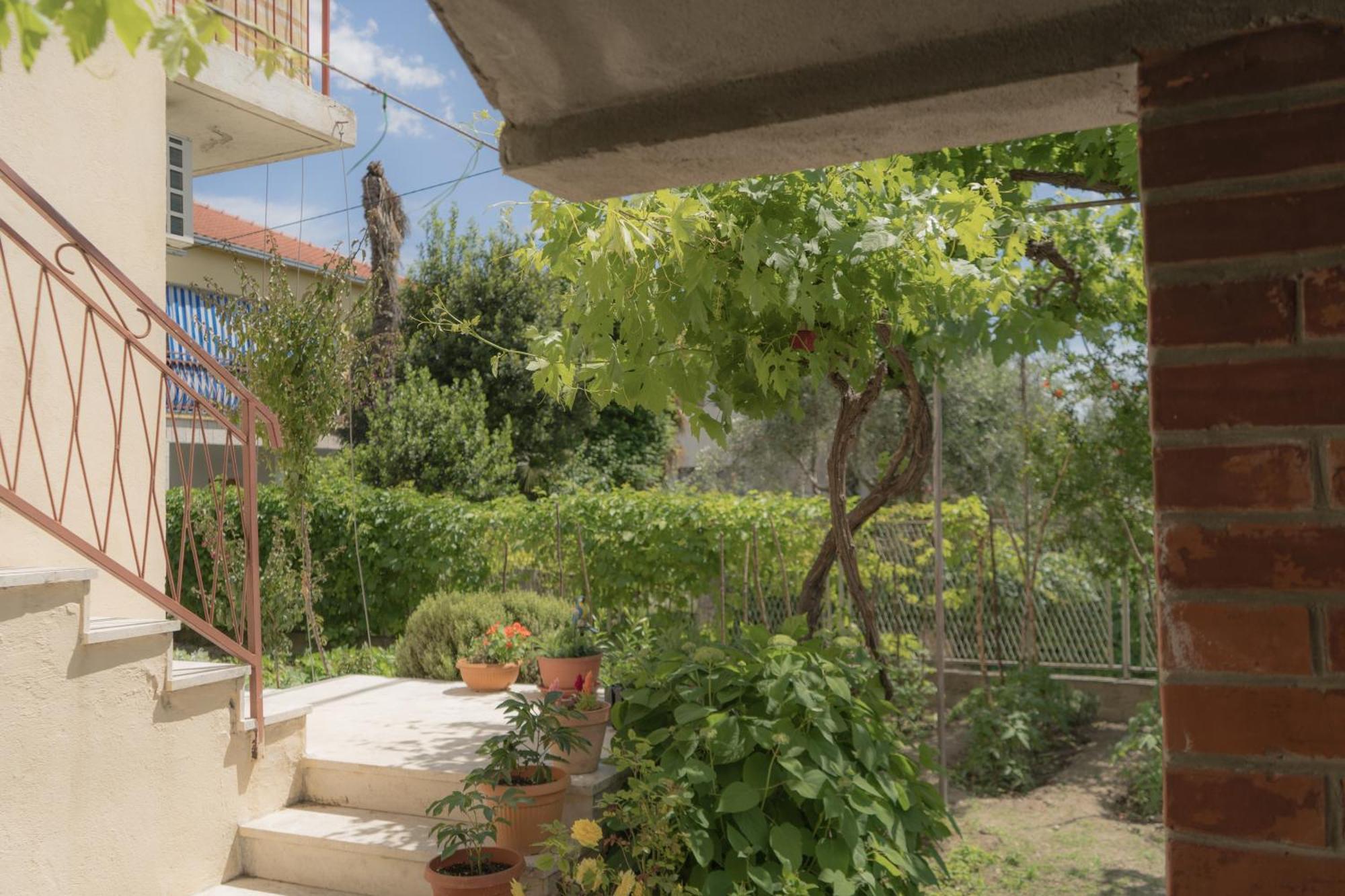 Apartment Gloria Kaštela エクステリア 写真